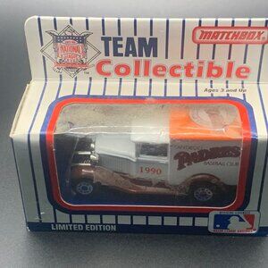 1::64 1997 Anaheim Angels Matchbox Plymouth Prowler NEW IN BOX